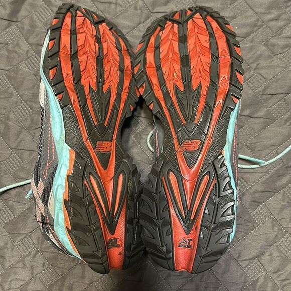 New Balance 570 WTE570G2 Round Toe Sneaker Shoes size 9 - Picture 6 of 9